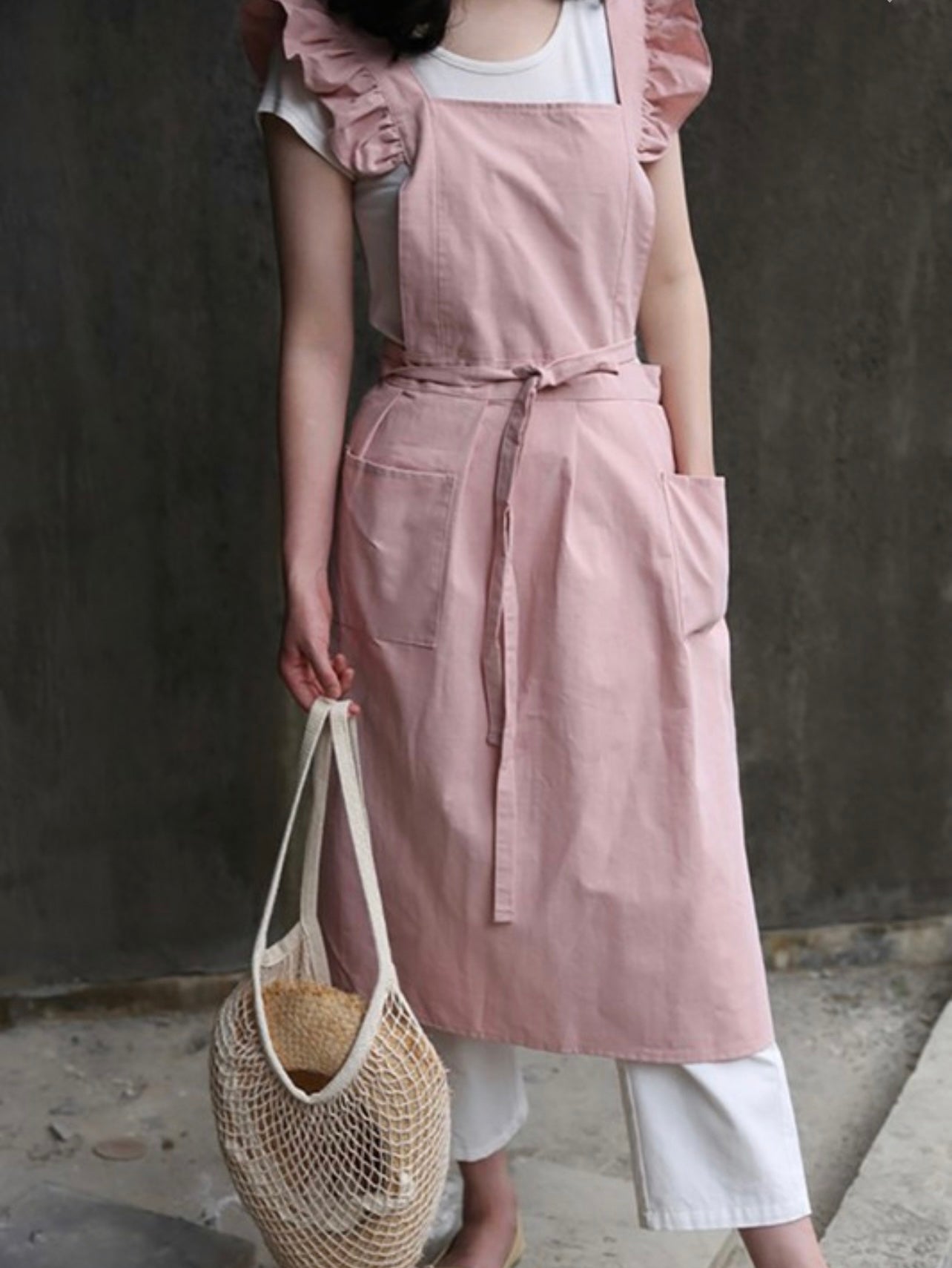 Ruffle Apron with Pockets