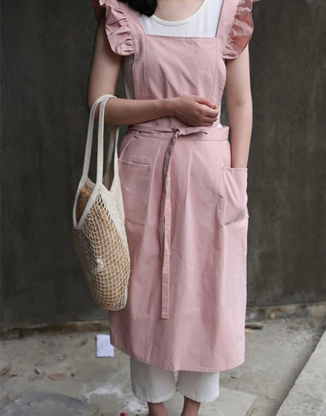 Ruffle Apron with Pockets